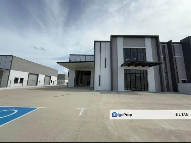 Warehouse for sale in Johor Bahru