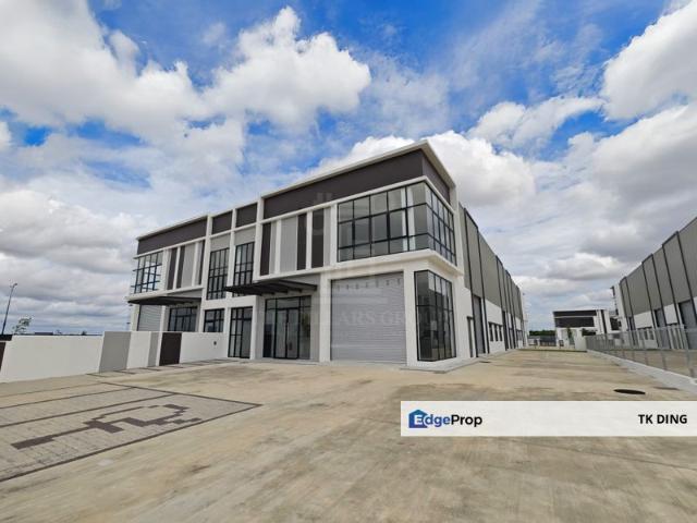 Warehouse for sale in Johor