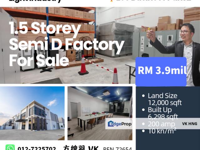 Warehouse for sale in Johor