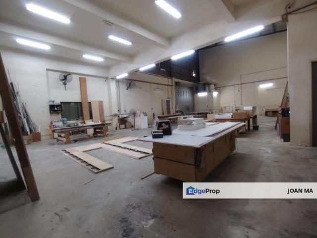 Warehouse for sale in Bukit Ledang, Johor