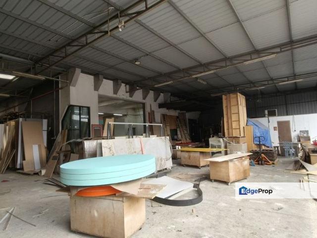 Warehouse for sale in Bukit Ledang, Johor