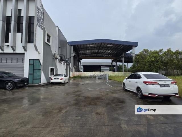 Warehouse for rent in Bukit Ledang, Johor