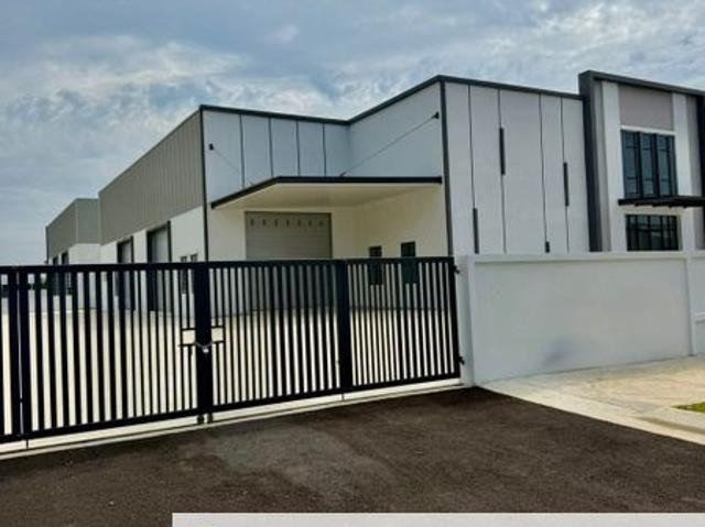 Warehouse for rent in Bukit Ledang, Johor
