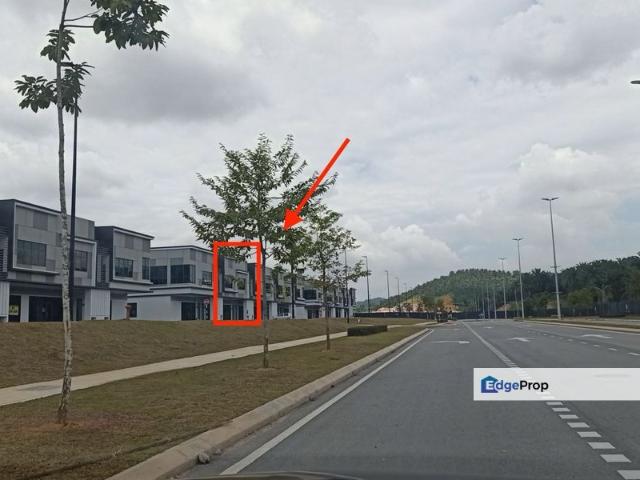 Warehouse for sale in Selangor