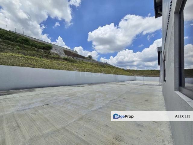 Warehouse for rent in Bandar Puncak Alam, Kuala Selangor