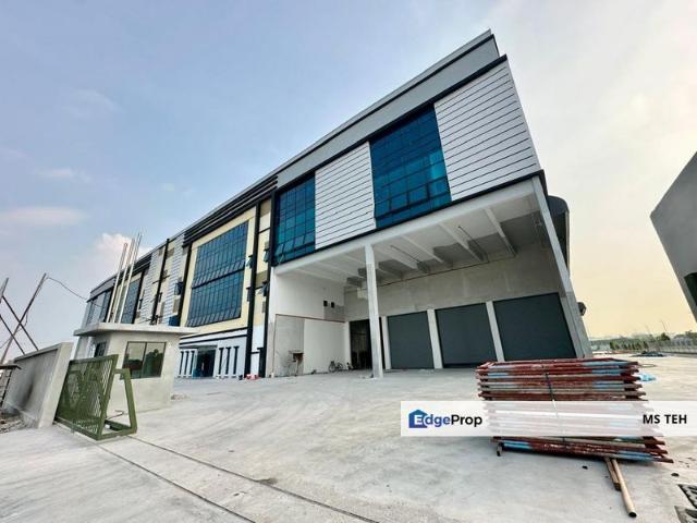 Warehouse for rent in Bandar Puncak Alam, Kuala Selangor