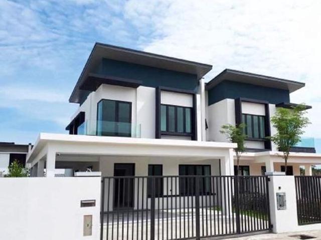 Terraced House for sale in Tanjong Sepat, Selangor