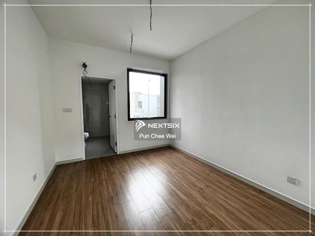 Residential House for sale in Kajang, Langat