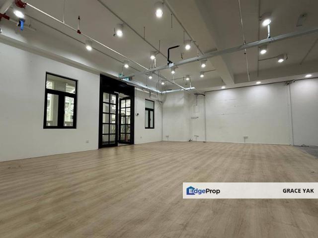 Shop for rent in Bukit Ledang, Johor