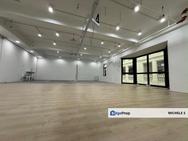 Shop for rent in Bukit Ledang, Johor