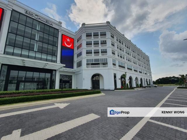 Shop for rent in Bukit Ledang, Johor