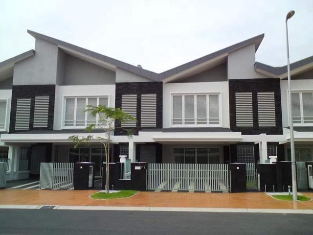 Terraced House for sale in Tanjong Sepat, Selangor