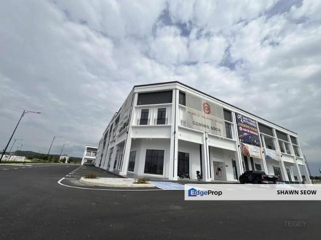 Shop for rent in Eco Grandeur, Bandar Puncak Alam