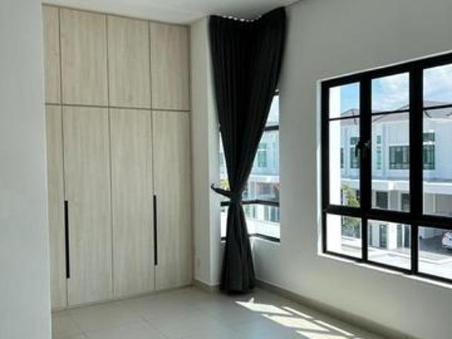 Terraced House for rent in Wellesley, Penang