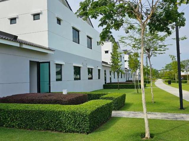Terraced House for rent in Wellesley, Penang