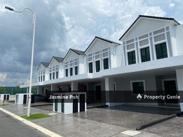 Terraced House for sale in Wellesley, Penang
