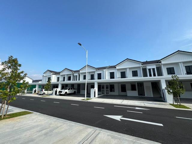 Townhouse for sale in Wellesley, Penang