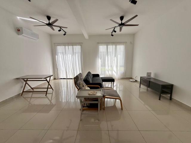 Townhouse for rent in Wellesley, Penang