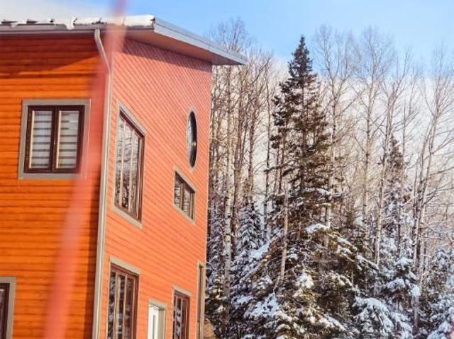Apartment for rent in Sainte-Anne-des-Monts, Gaspésie–Îles-de-la-Madeleine