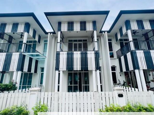 House for sale in Kajang, Langat