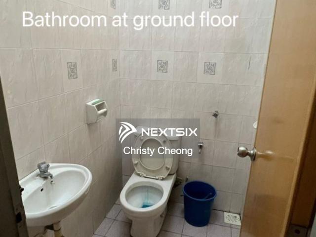 Shop for rent in Kajang, Langat