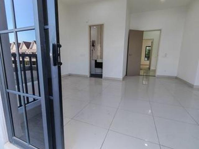 Terraced House for rent in Wellesley, Penang