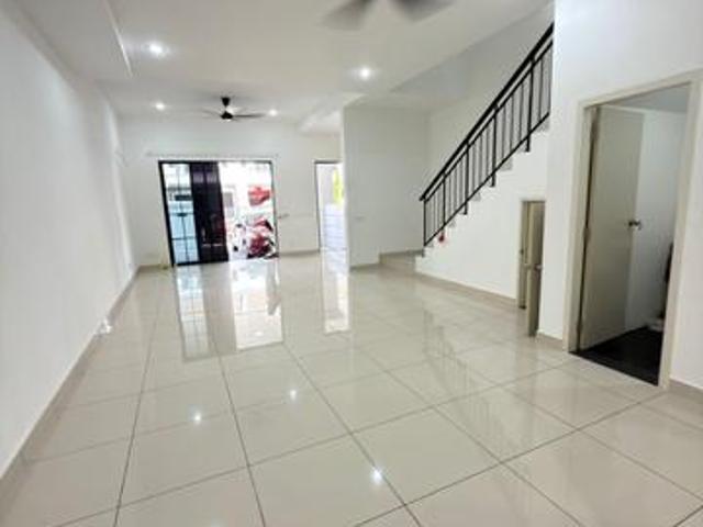 Terraced House for rent in Wellesley, Penang