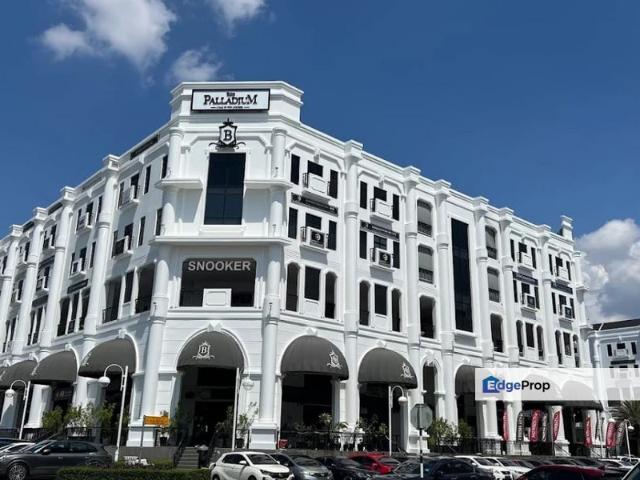 Shop for sale in Johor