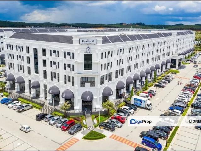 Shop for sale in Johor