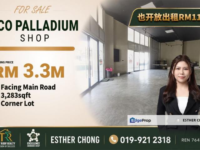Shop for sale in Johor