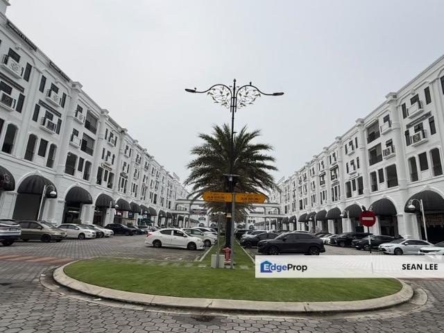 Shop for sale in Taman Ekoflora, Johor Bahru