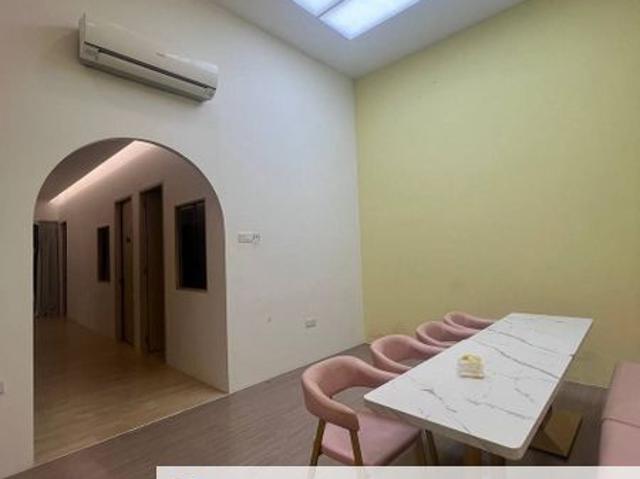 Shop for sale in Johor