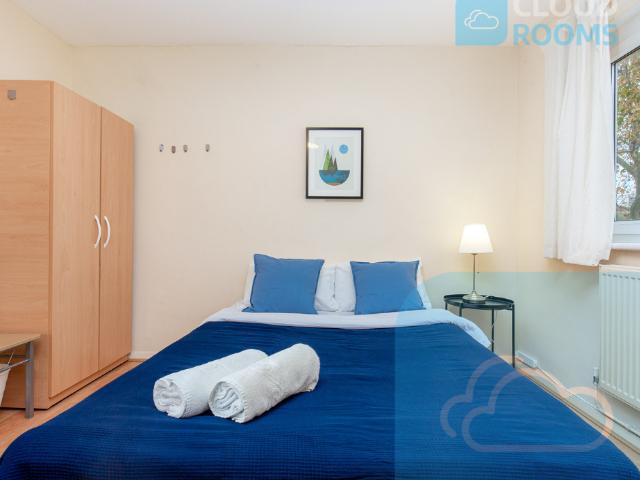 Room for rent in Chichester, Littlecote