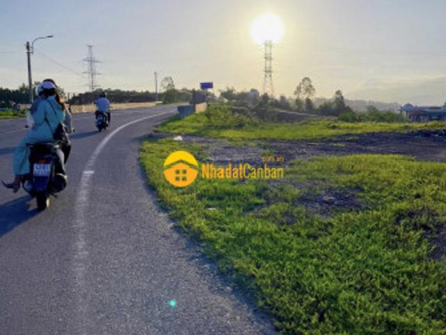 Mặt bằng bán