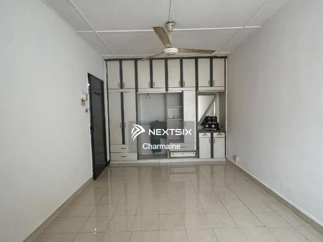 Residential House for rent in Country Heights Damansara, Kuala Lumpur