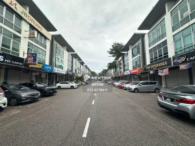 Residential House for sale in Johore Bahru, Johor