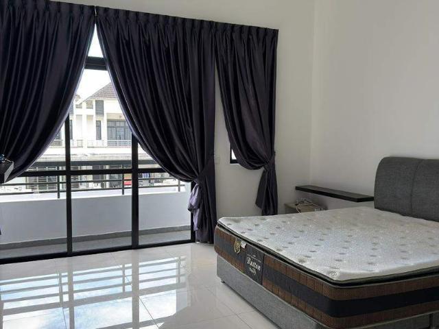 Room for rent in Tebrau, Johor