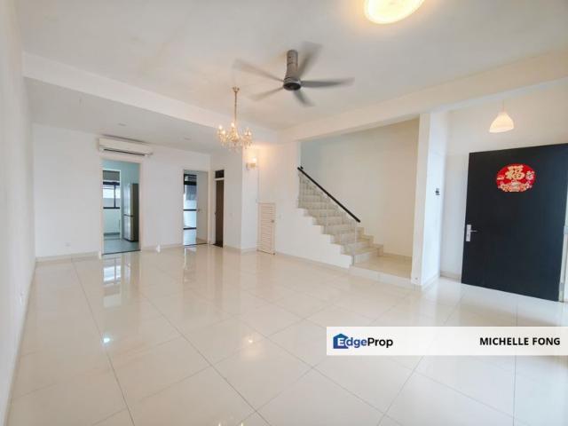 House for sale in Taman Daya, Tebrau