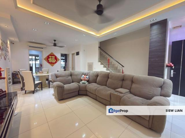 House for sale in Taman Daya, Tebrau