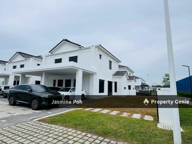 Terraced House for sale in Wellesley, Penang