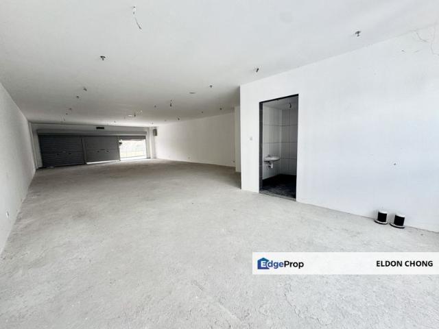 Shop for rent in Kajang, Langat