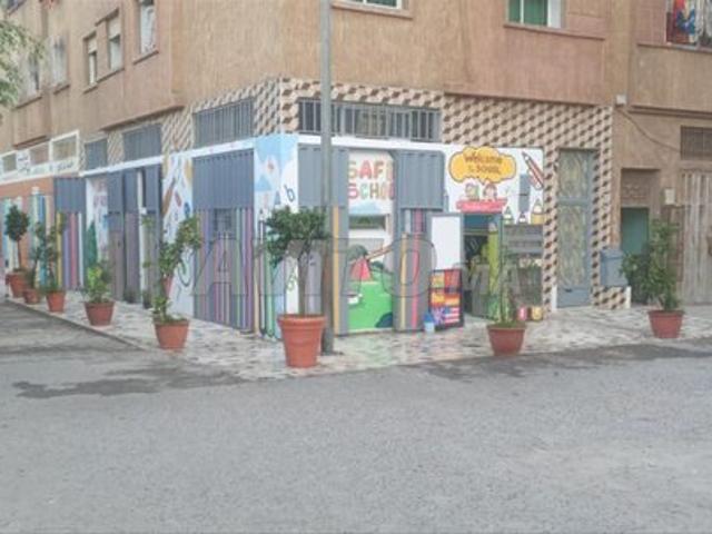 Local commercial location à Anfa, Gharb-Chrarda-Beni Hssen