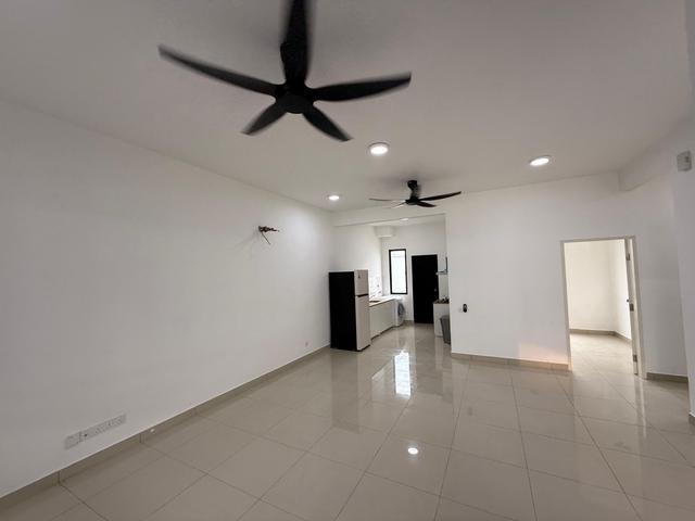 Townhouse for sale in Wellesley, Penang