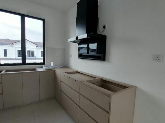 Townhouse for rent in Wellesley, Penang