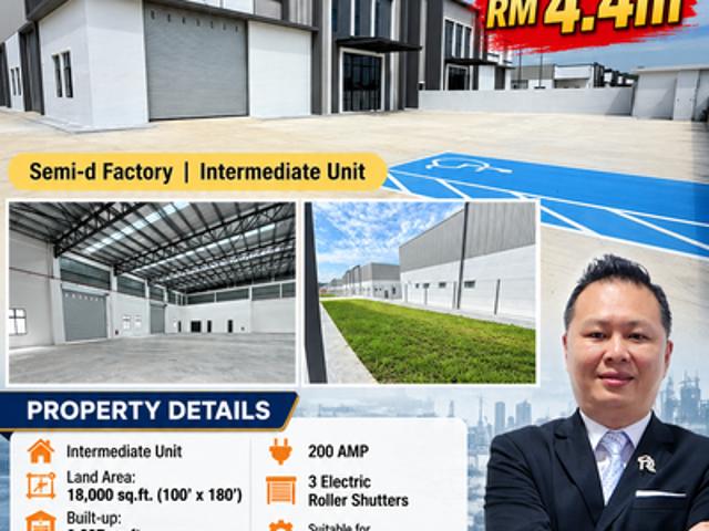 Warehouse for sale in Johor
