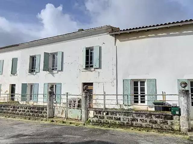 Maison vente à Saintes, Ecoyeux