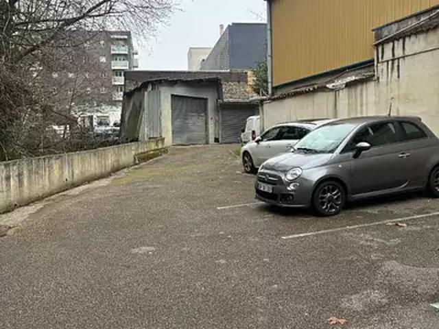 Garage location à Lyon, Métropole de Lyon