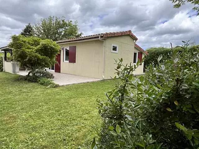 Maison vente à Angoulême, Écuras
