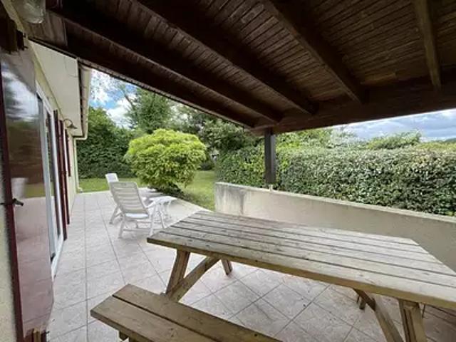Maison vente à Chatâin Besson, Écuras