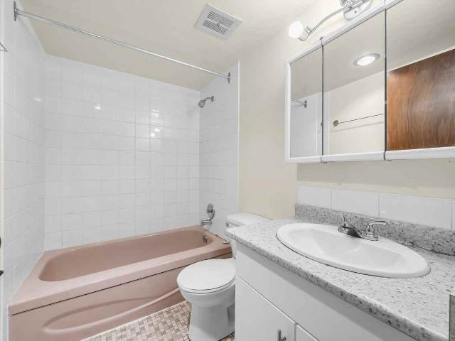 Apartment for rent in New Westminster, British Columbia